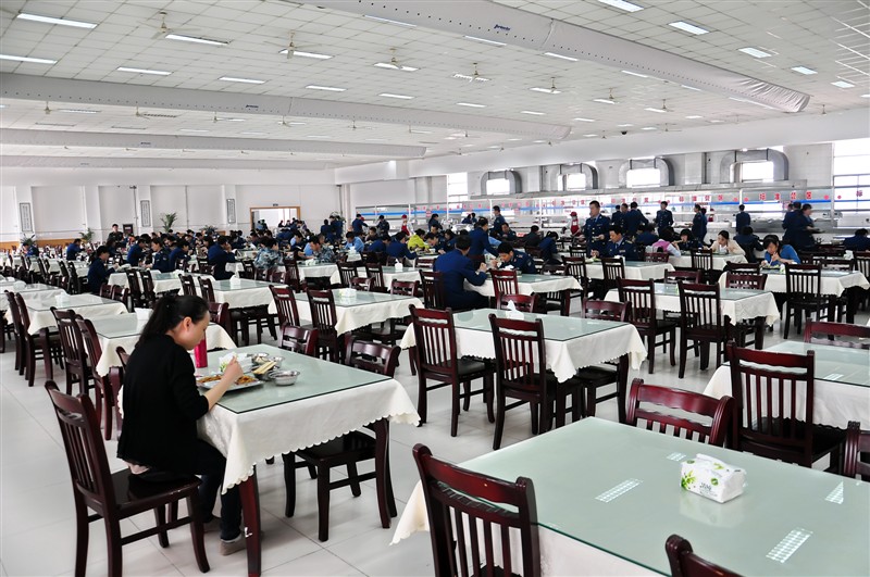 餐飲、物業(yè)、安保、消防服務(wù)產(chǎn)業(yè)